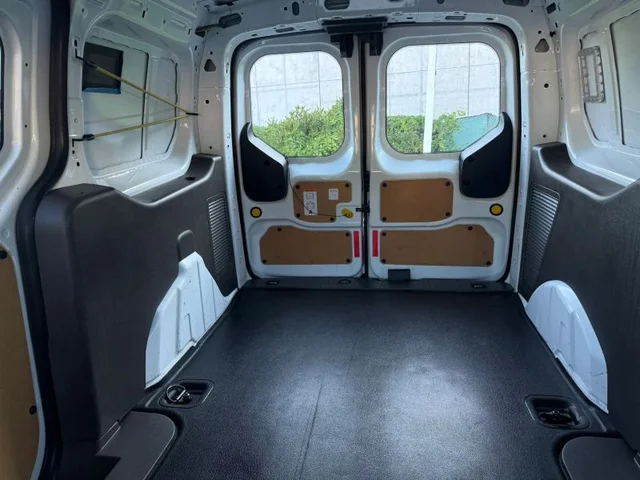 SEMINUEVOS FORD Transit Connect Cargo Van a Estados en autogozo