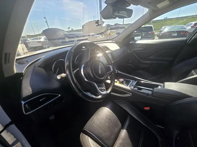 SEMINUEVOS JAGUAR F-PACE a Estados en autogozo