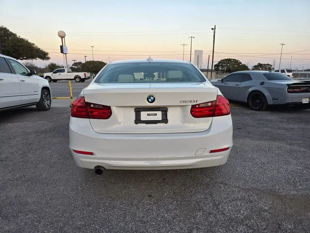 SEMINUEVOS BMW 3 Series a Estados en autogozo
