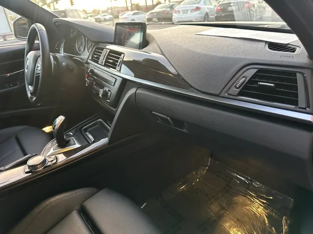 SEMINUEVOS BMW 3 Series a Estados en autogozo