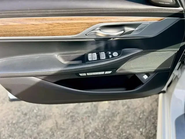 SEMINUEVOS BMW 7 Series a Estados en autogozo