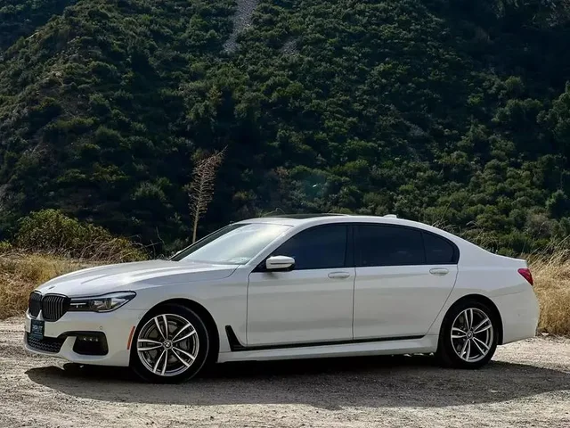 SEMINUEVOS BMW 7 Series a Estados en autogozo