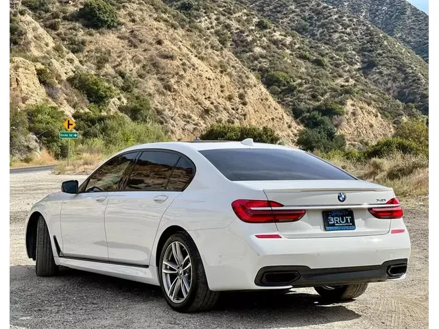 SEMINUEVOS BMW 7 Series a Estados en autogozo