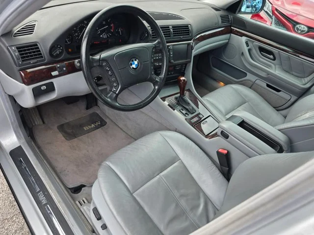 SEMINUEVOS BMW 7 Series a Estados en autogozo