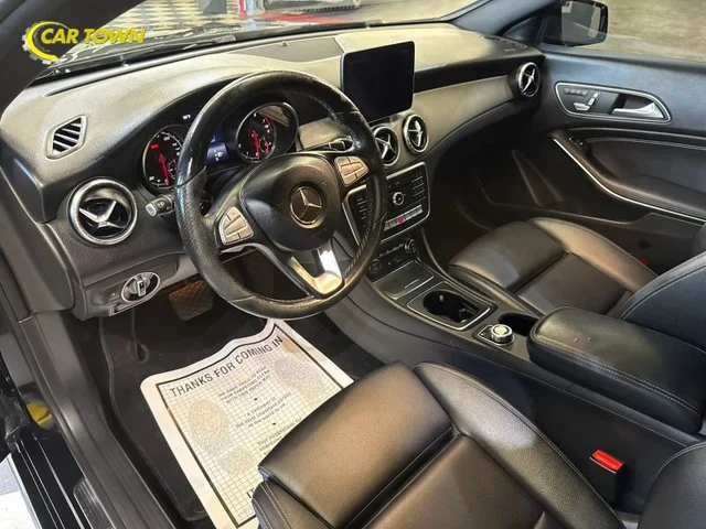 SEMINUEVOS MERCEDES-BENZ CLA a Estados en autogozo