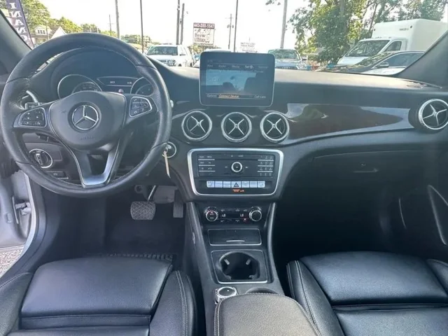 SEMINUEVOS MERCEDES-BENZ CLA a Estados en autogozo
