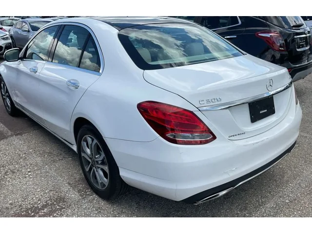 SEMINUEVOS MERCEDES-BENZ C-Class a Estados en autogozo
