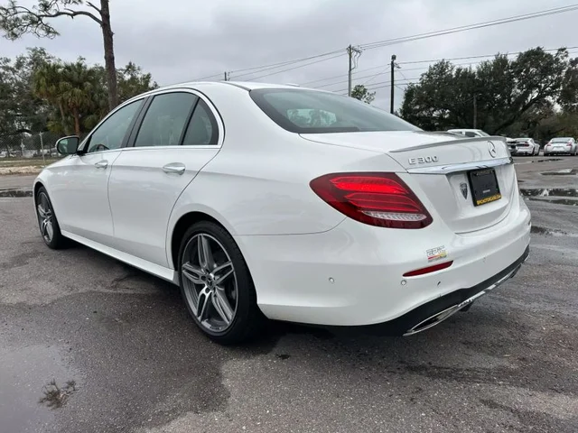 SEMINUEVOS MERCEDES-BENZ E-Class a Estados en autogozo