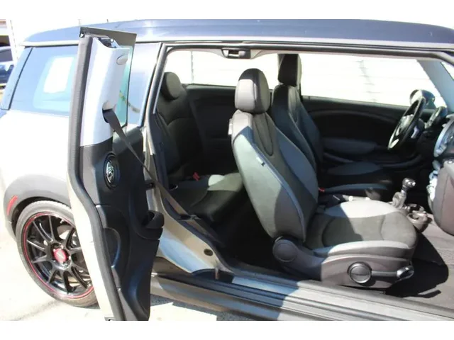 SEMINUEVOS MINI Clubman a Estados en autogozo