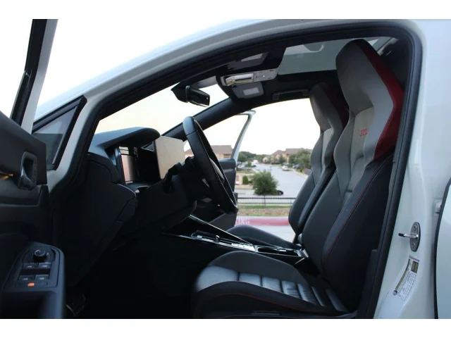 SEMINUEVOS VOLKSWAGEN Golf GTI a Estados en autogozo