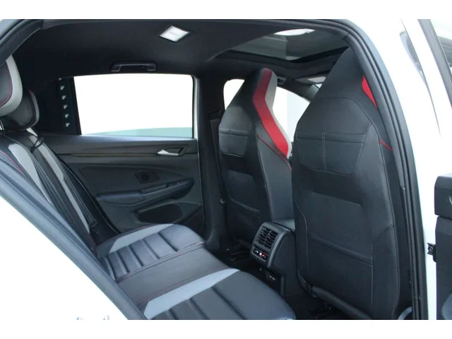 SEMINUEVOS VOLKSWAGEN Golf GTI a Estados en autogozo