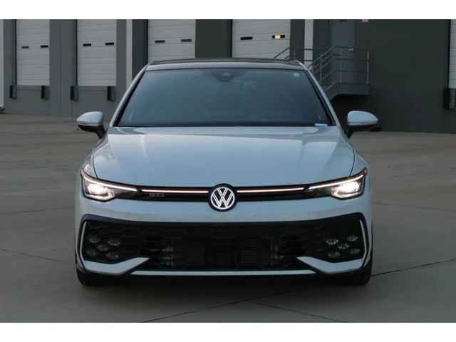 SEMINUEVOS VOLKSWAGEN Golf GTI a Estados en autogozo