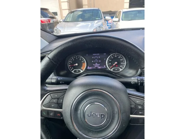 SEMINUEVOS JEEP Renegade a Estados en autogozo
