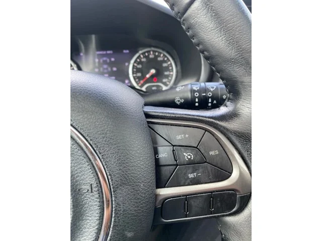 SEMINUEVOS JEEP Renegade a Estados en autogozo