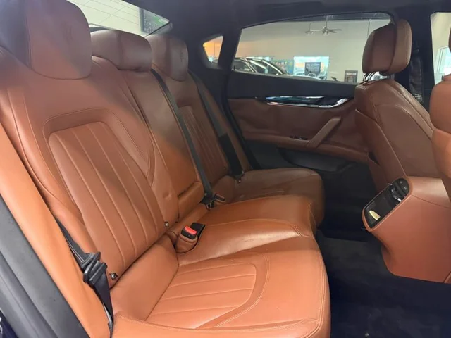 SEMINUEVOS MASERATI Quattroporte a Estados en autogozo