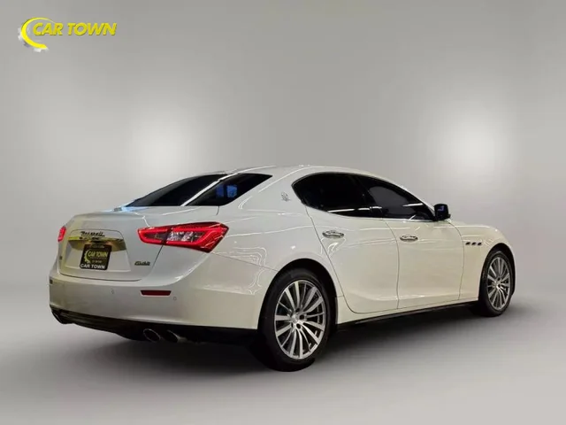 SEMINUEVOS MASERATI Ghibli a Estados en autogozo