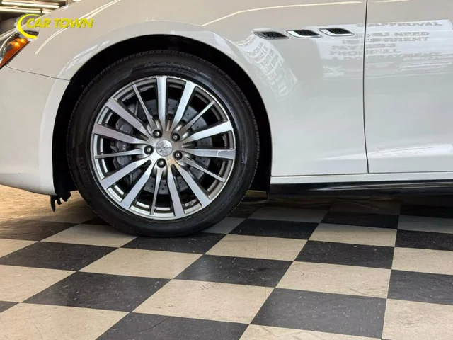 SEMINUEVOS MASERATI Ghibli a Estados en autogozo