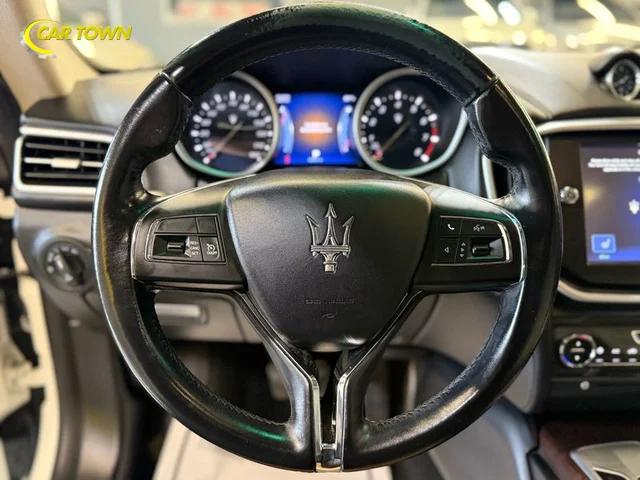 SEMINUEVOS MASERATI Ghibli a Estados en autogozo