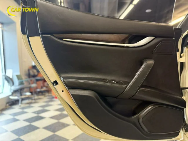 SEMINUEVOS MASERATI Ghibli a Estados en autogozo