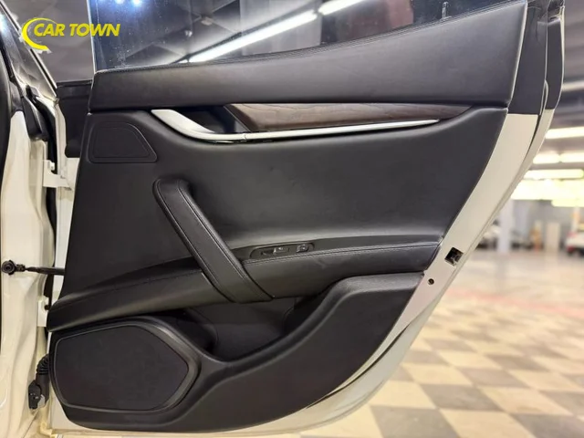 SEMINUEVOS MASERATI Ghibli a Estados en autogozo
