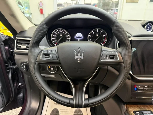 SEMINUEVOS MASERATI Ghibli a Estados en autogozo
