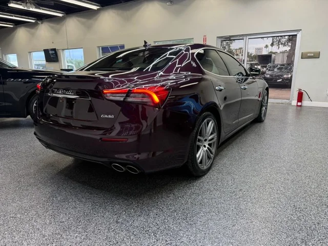 SEMINUEVOS MASERATI Ghibli a Estados en autogozo