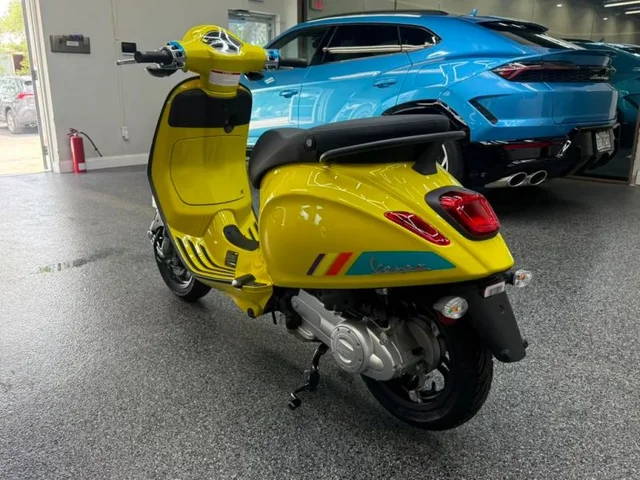 SEMINUEVOS VESPA PRIMAVERA a Estados en autogozo