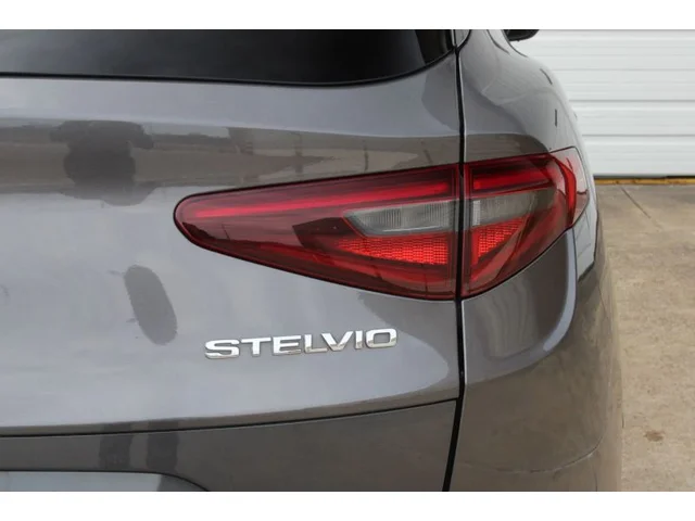 SEMINUEVOS ALFA ROMEO Stelvio a Estados en autogozo