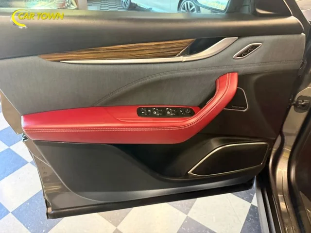 SEMINUEVOS MASERATI Levante a Estados en autogozo