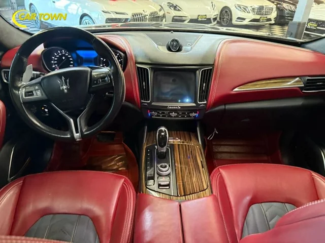 SEMINUEVOS MASERATI Levante a Estados en autogozo