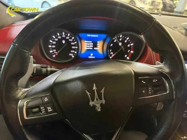 SEMINUEVOS MASERATI Levante a Estados en autogozo