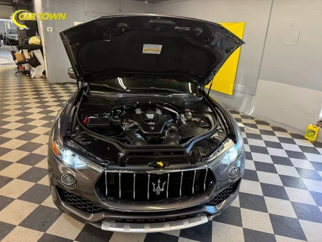 SEMINUEVOS MASERATI Levante a Estados en autogozo