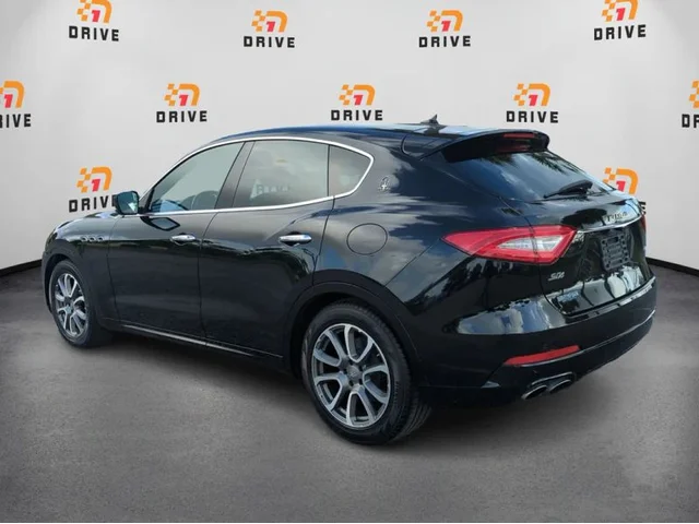 SEMINUEVOS MASERATI Levante a Estados en autogozo