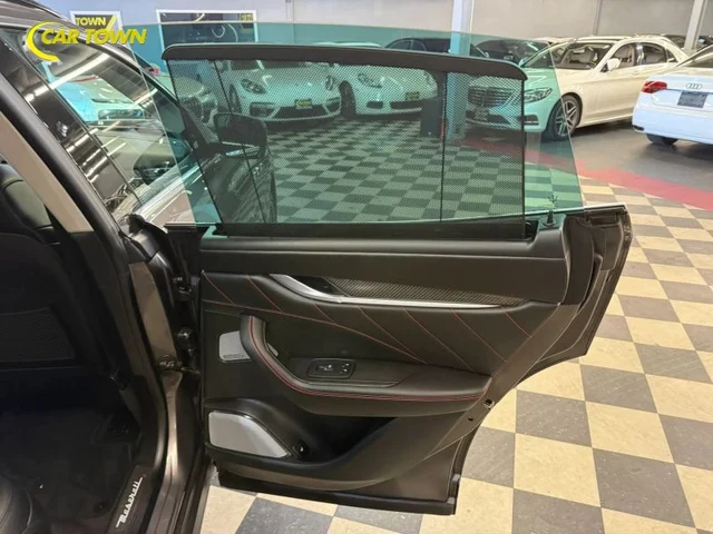 SEMINUEVOS MASERATI Levante a Estados en autogozo