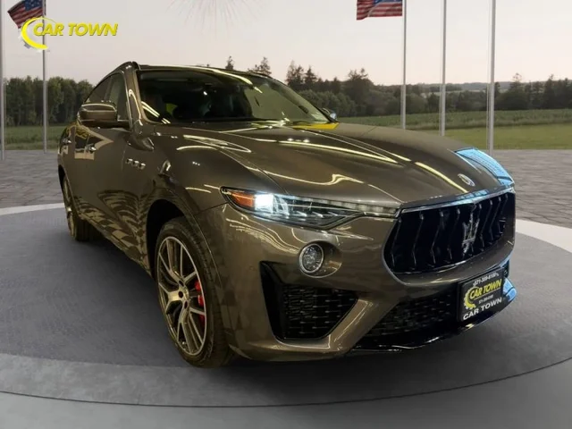 SEMINUEVOS MASERATI Levante a Estados en autogozo