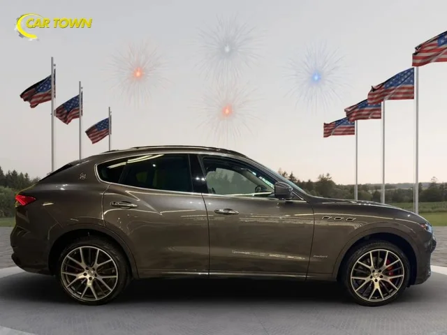 SEMINUEVOS MASERATI Levante a Estados en autogozo