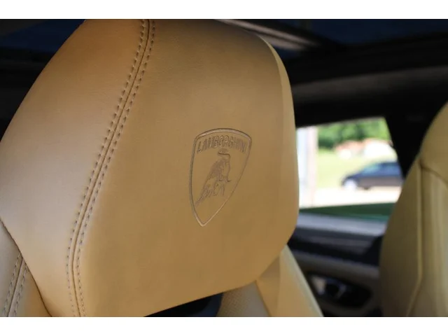 SEMINUEVOS LAMBORGHINI Urus a Estados en autogozo