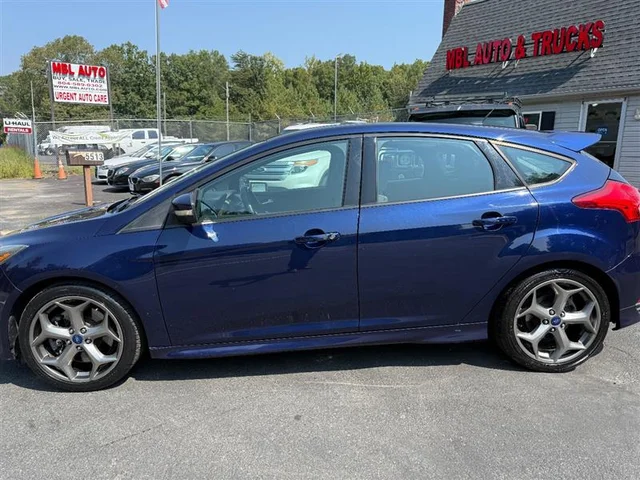 SEMINUEVOS FORD FOCUS a Estados en autogozo