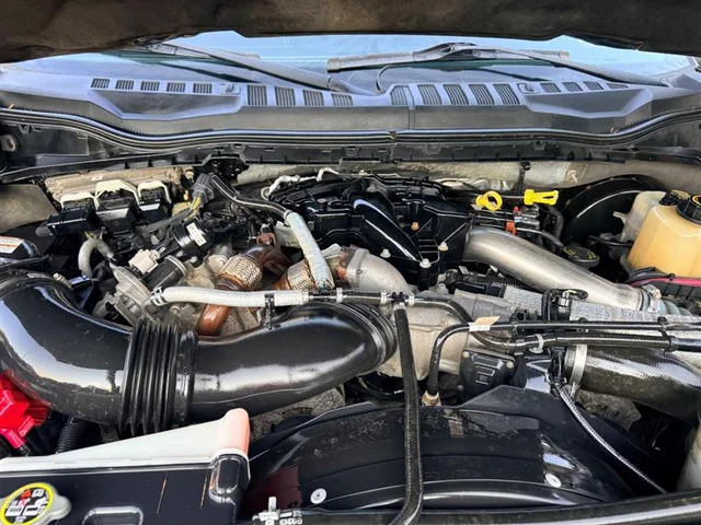 SEMINUEVOS FORD SUPER DUTY F-350 SRW a Estados en autogozo