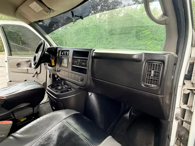 SEMINUEVOS CHEVROLET EXPRESS CARGO VAN a Estados en autogozo