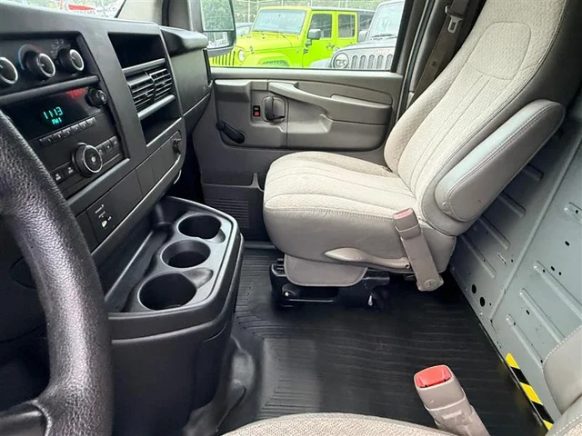 SEMINUEVOS CHEVROLET EXPRESS 2500 CARGO a Estados en autogozo