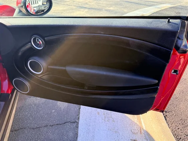 SEMINUEVOS MINI CONVERTIBLE a Estados en autogozo