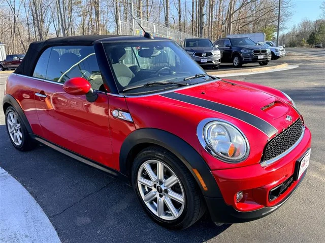 SEMINUEVOS MINI CONVERTIBLE a Estados en autogozo