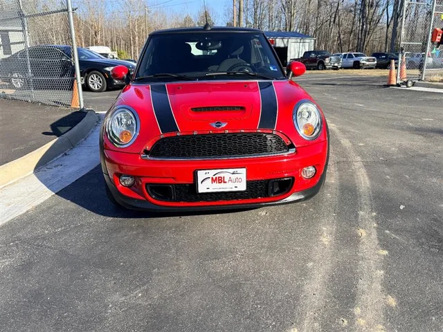SEMINUEVOS MINI CONVERTIBLE a Estados en autogozo