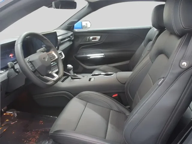Nuevos FORD MUSTANG à Estados chez autogozo