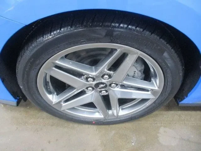 Nuevos FORD MUSTANG à Estados chez autogozo