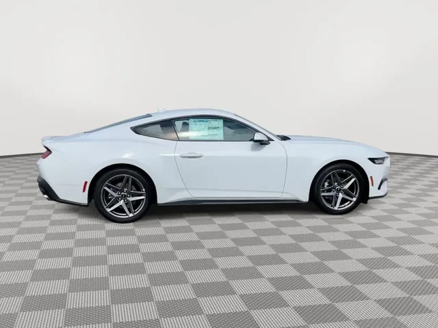 Nuevos FORD MUSTANG à Estados chez autogozo