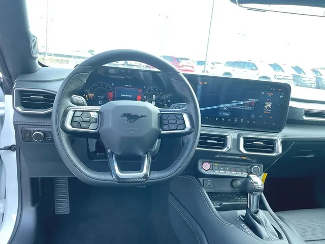 Nuevos FORD MUSTANG à Estados chez autogozo