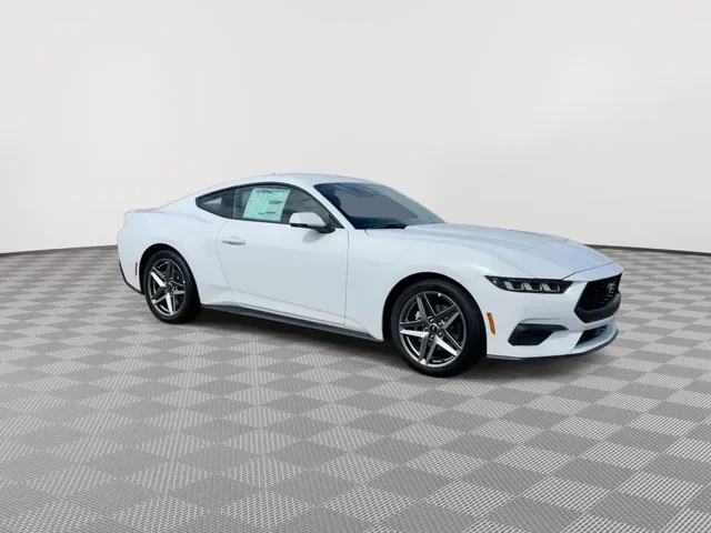 Nuevos FORD MUSTANG à Estados chez autogozo