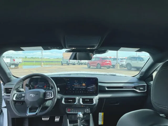 Nuevos FORD MUSTANG à Estados chez autogozo